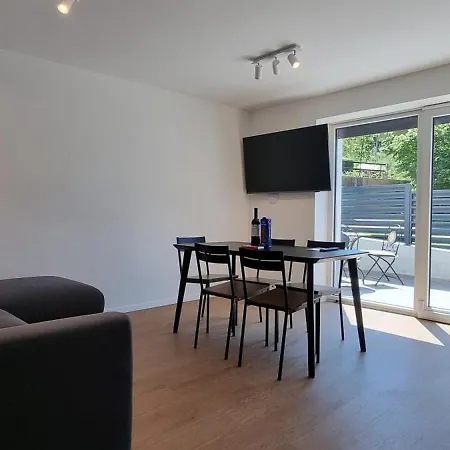 Naia Apartment